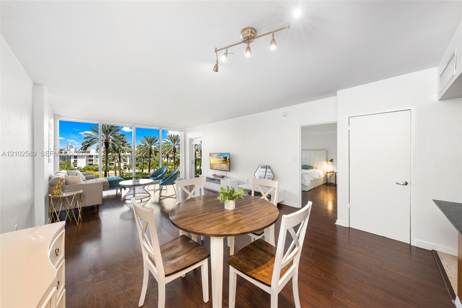 10275 Collins Avenue 327, Bal Harbour, FL 33154 photo 5