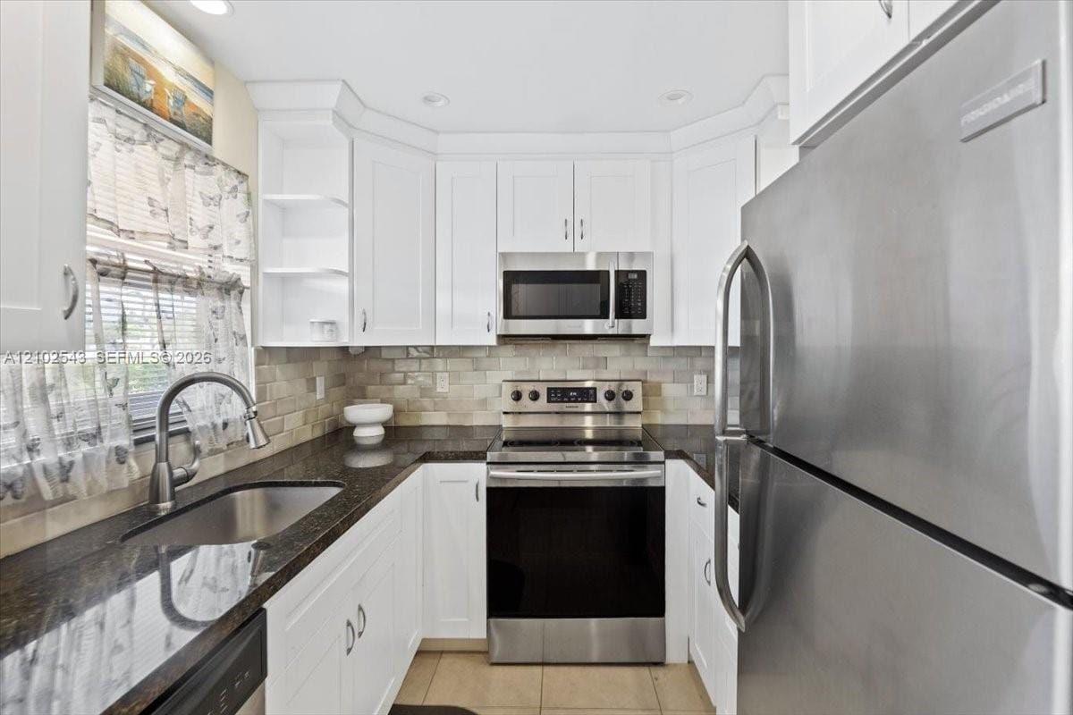 2755 W Atlantic Avenue 2208 — photo 3