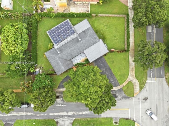341 SW 54th Avenue, Plantation, FL 33317