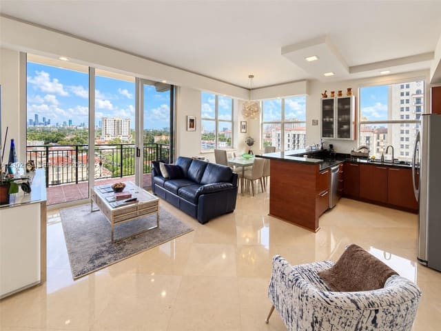 1607 Ponce De Leon Boulevard 9A, Coral Gables, FL 33134