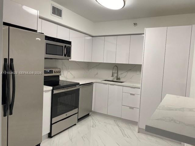 3530 Mystic Pointe Drive 2703, Aventura, FL 33180 photo 4
