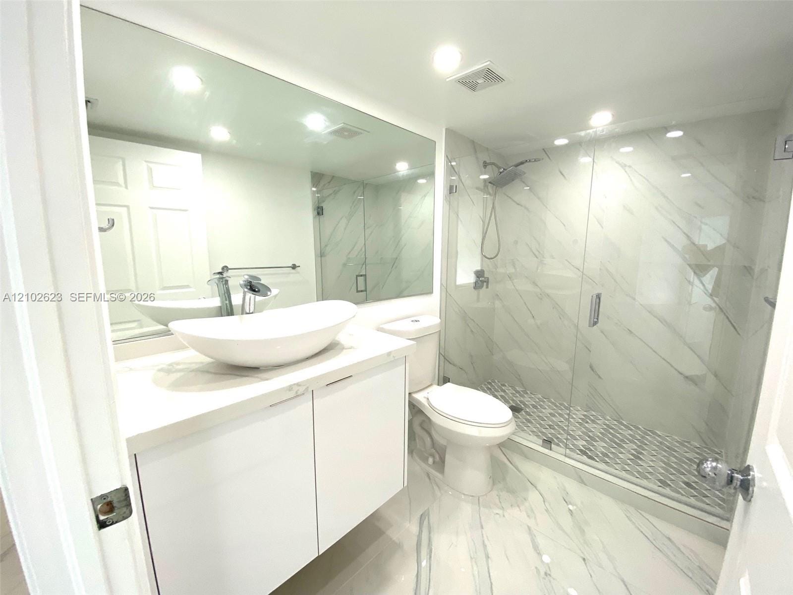 3530 Mystic Pointe Drive 2703, Aventura, FL 33180 photo 8