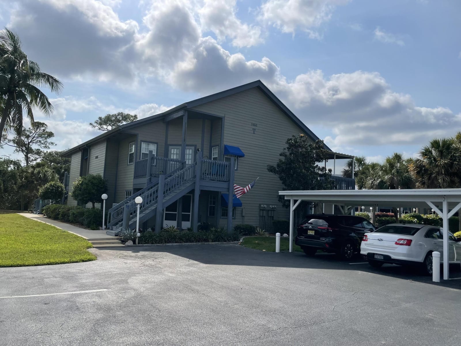1461 NE 14TH Court T-52, Jensen Beach, FL 34957 photo 1
