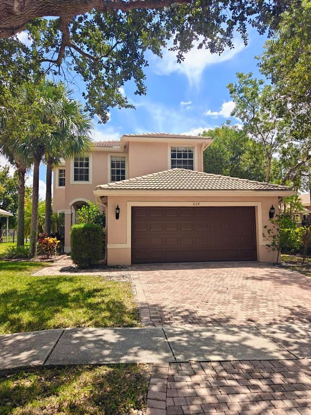 624 Garden Cress Trail, Royal Palm Beach, FL 33411