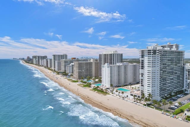 4280 GALT OCEAN Drive 16D, Fort Lauderdale, FL 33308