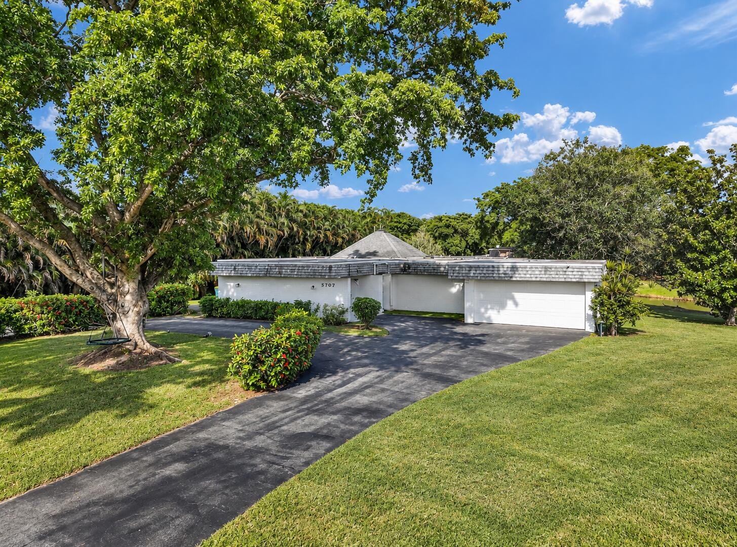 5707 WHITE HICKORY Circle, Tamarac, FL 33319 photo 4