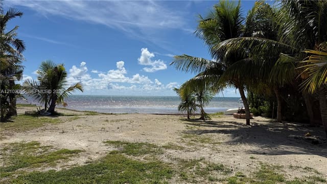 58214 Overseas Highway, Marathon, FL 33050