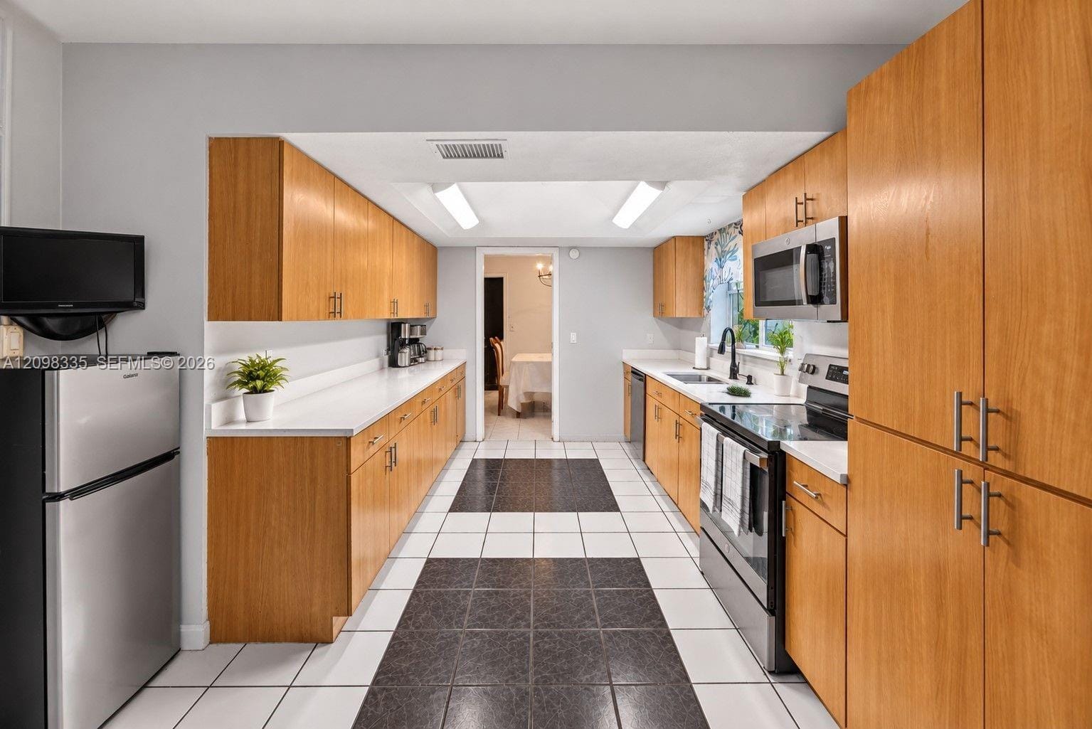 6571 SW 7th Court — photo 10