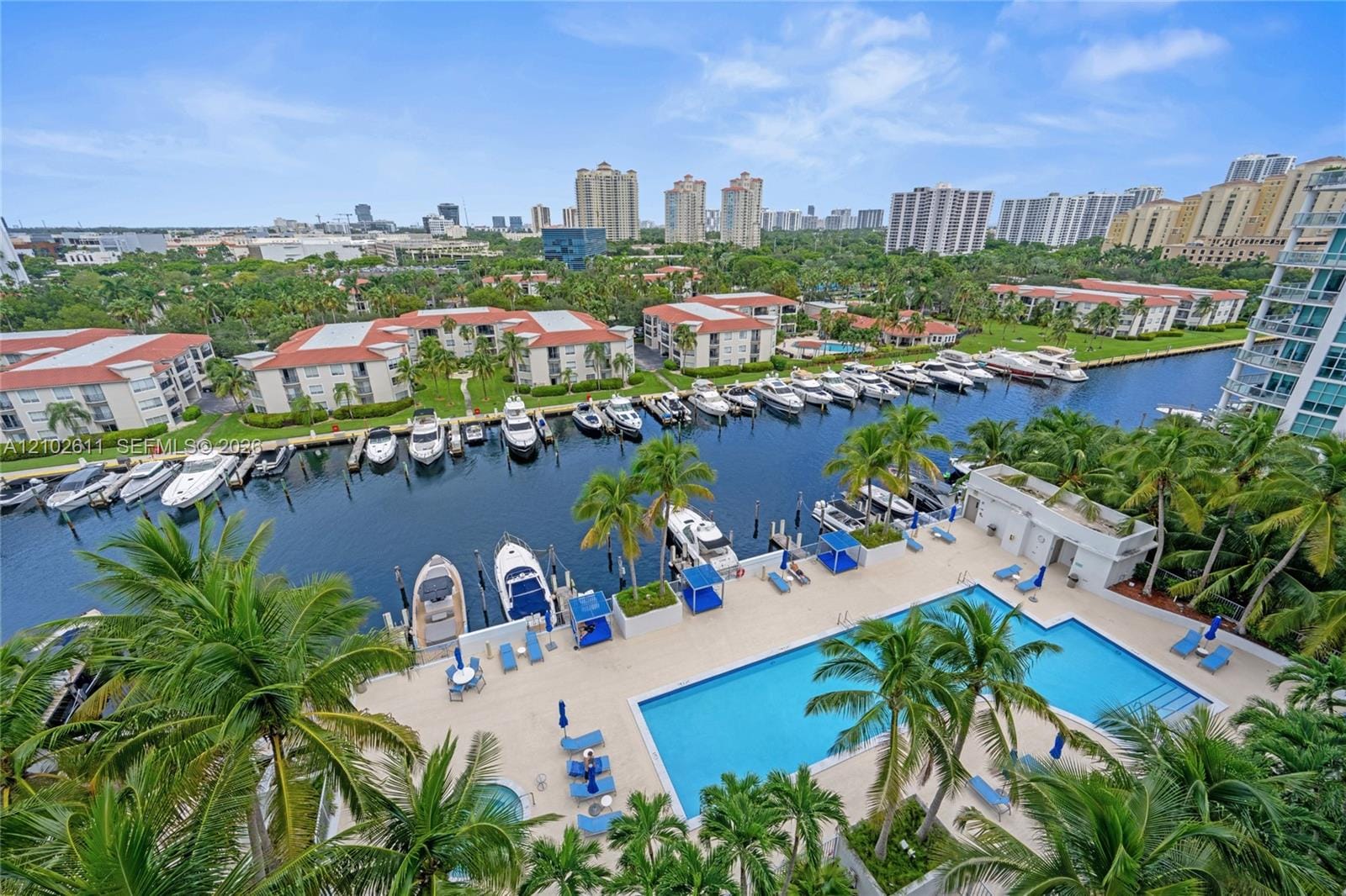 3029 NE 188th Street 919, Aventura, FL 33180 photo 2