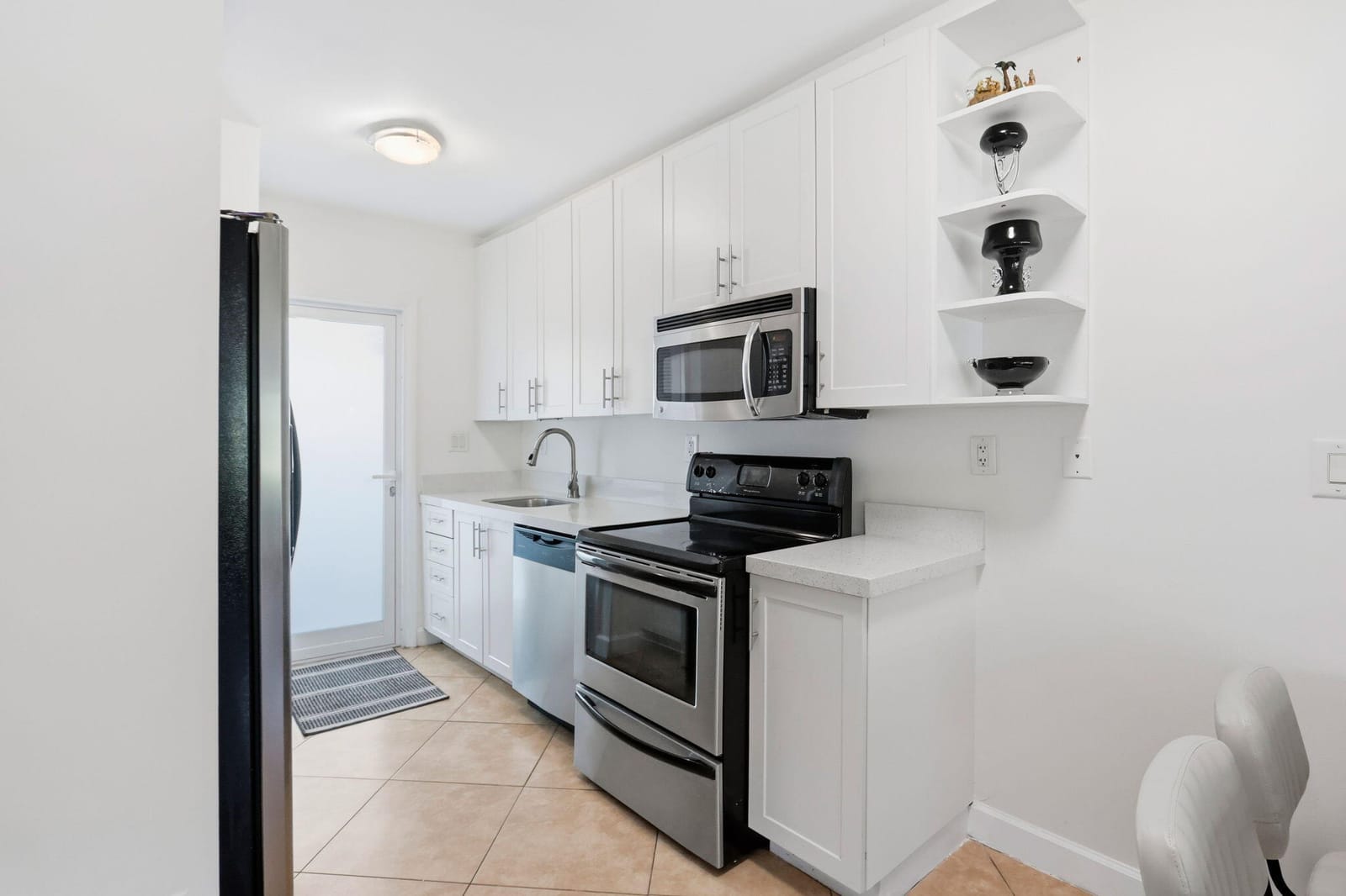 3250 NE 28TH Street 104, Fort Lauderdale, FL 33308 photo 11