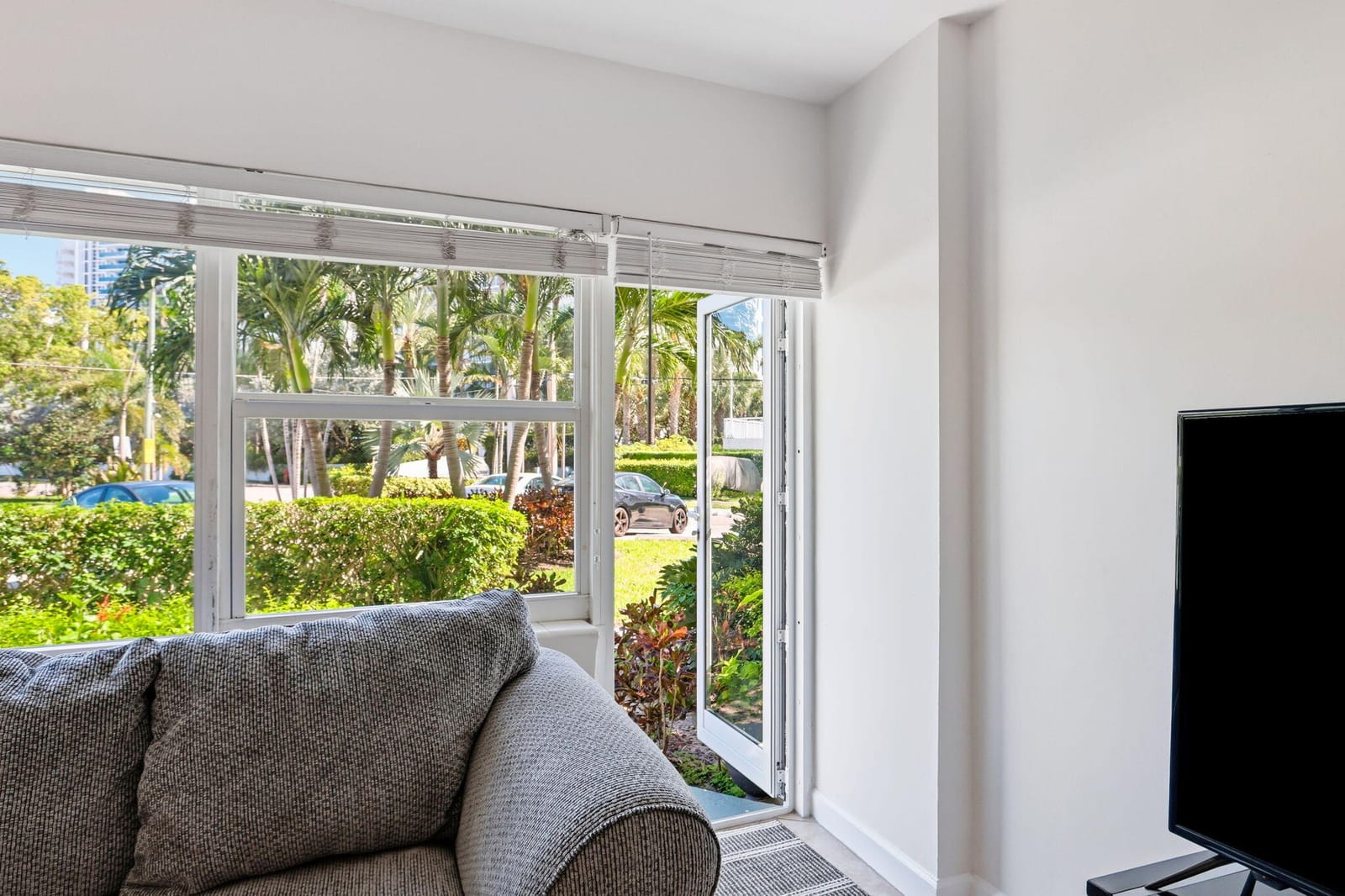 3250 NE 28TH Street 104, Fort Lauderdale, FL 33308 photo 26