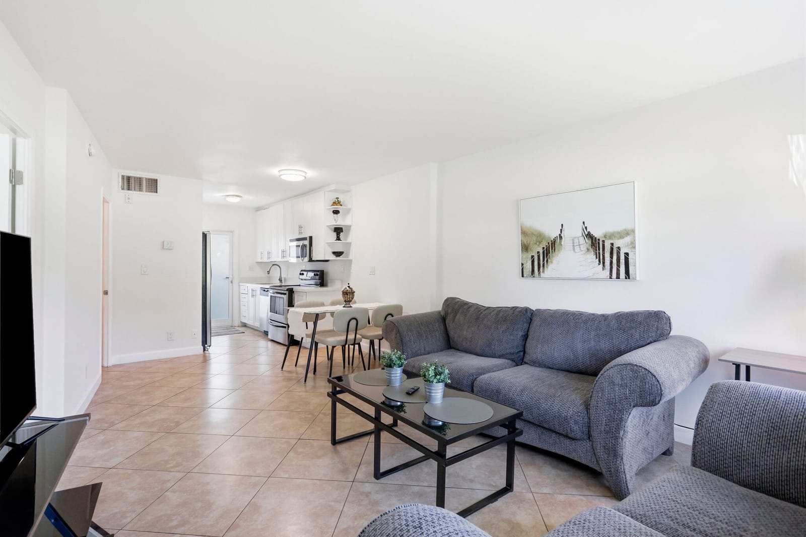 3250 NE 28TH Street 104, Fort Lauderdale, FL 33308 photo 7