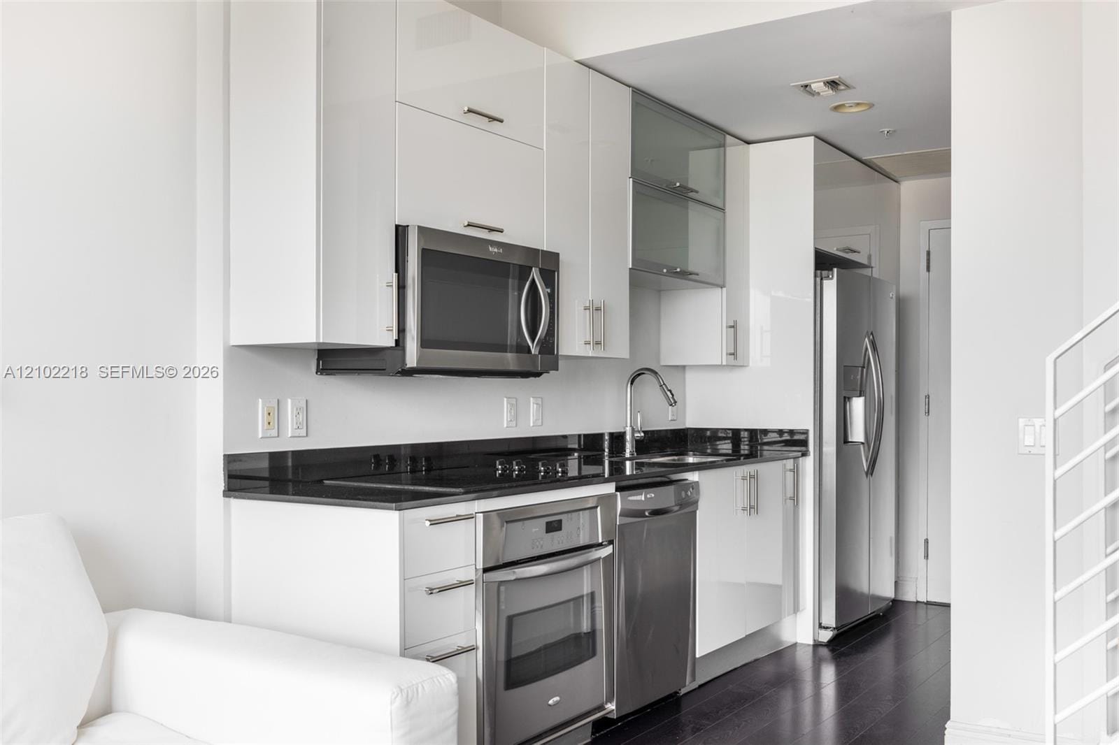 60 SW 13th Street 2417 — photo 4