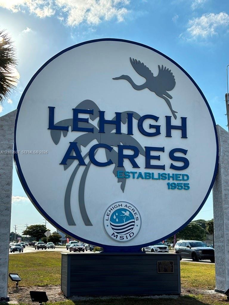 419 S Fernwood Avenue, Lehigh Acres, FL 33974 photo 4