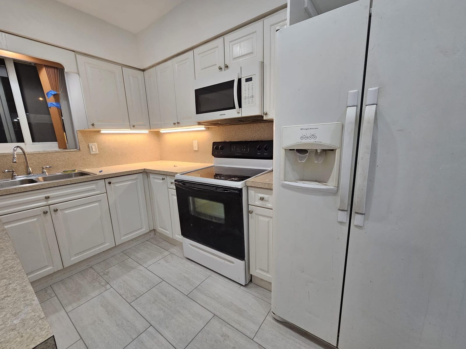 2040 SW 41st Avenue #3, Fort Lauderdale, FL 33317 photo 3