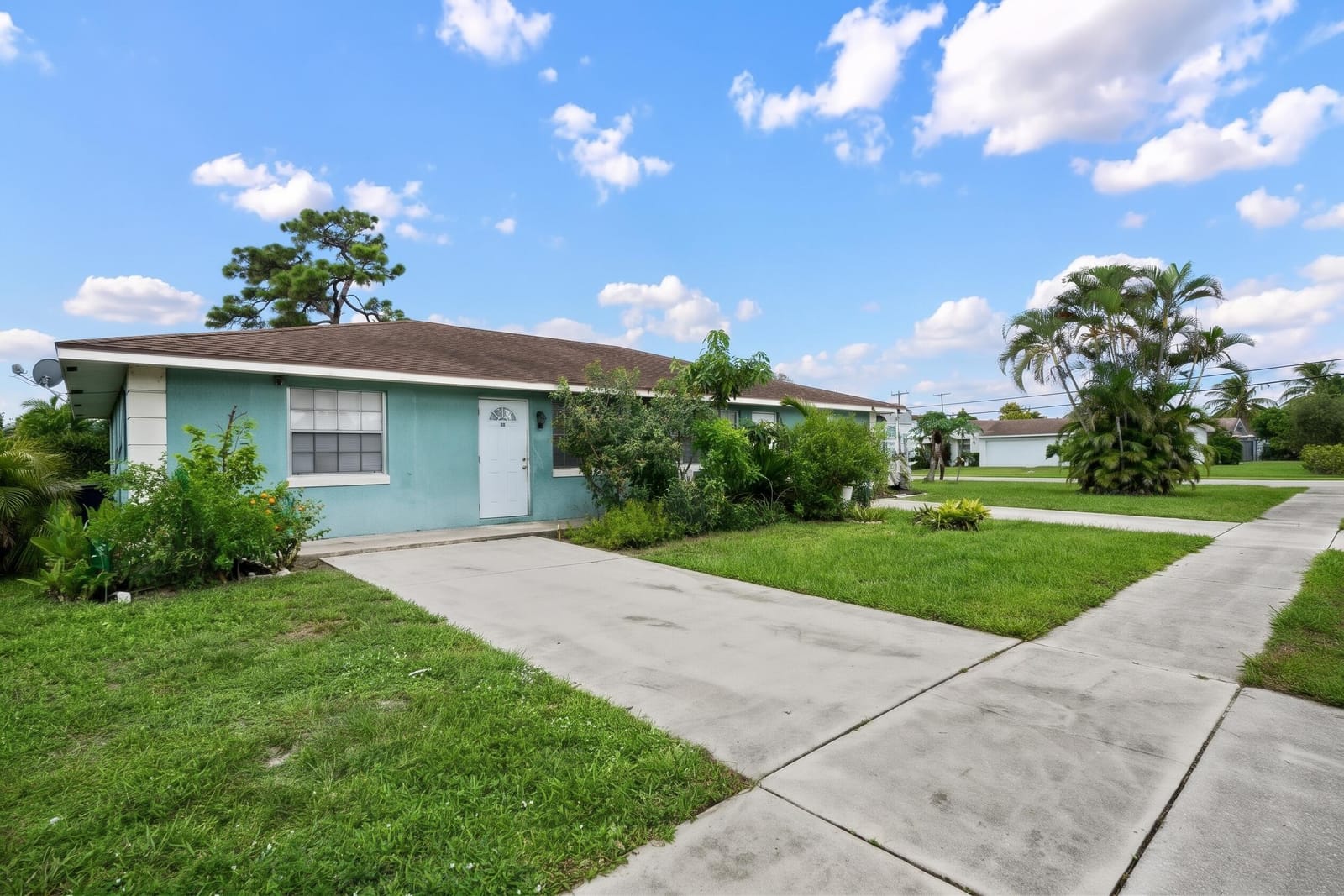 149 Broward Avenue — photo 3