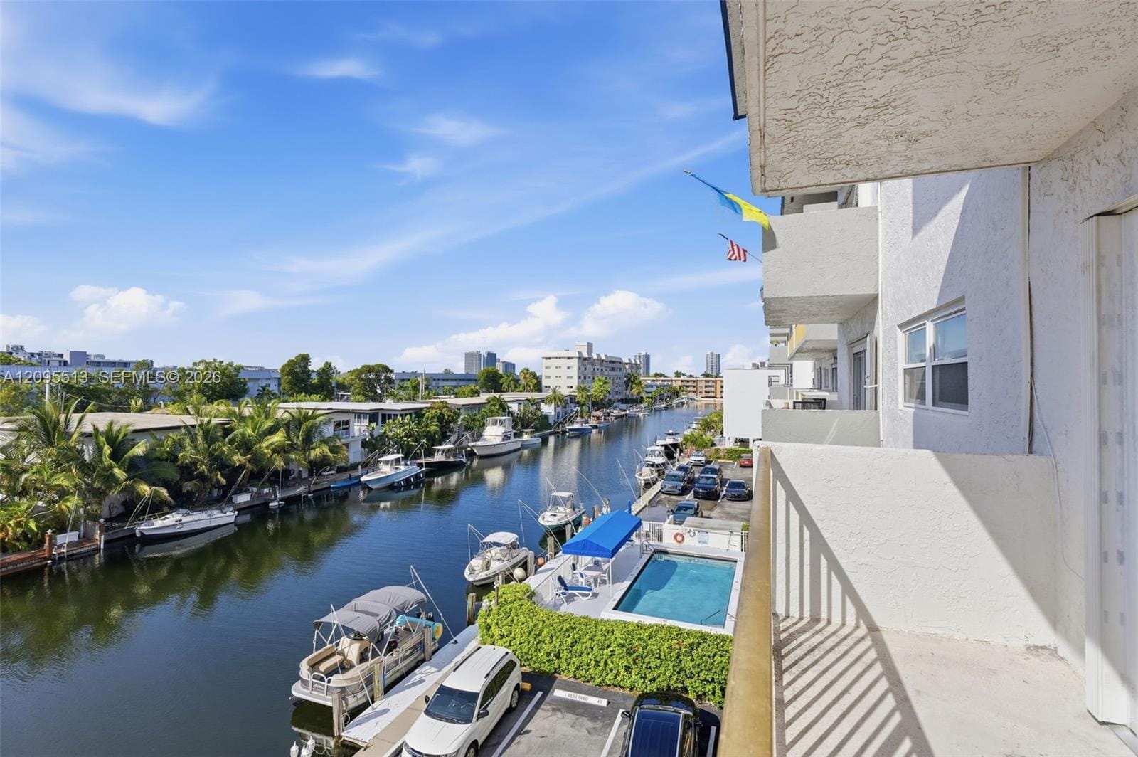 3770 NE 171st Street 402, North Miami Beach, FL 33160 photo 1