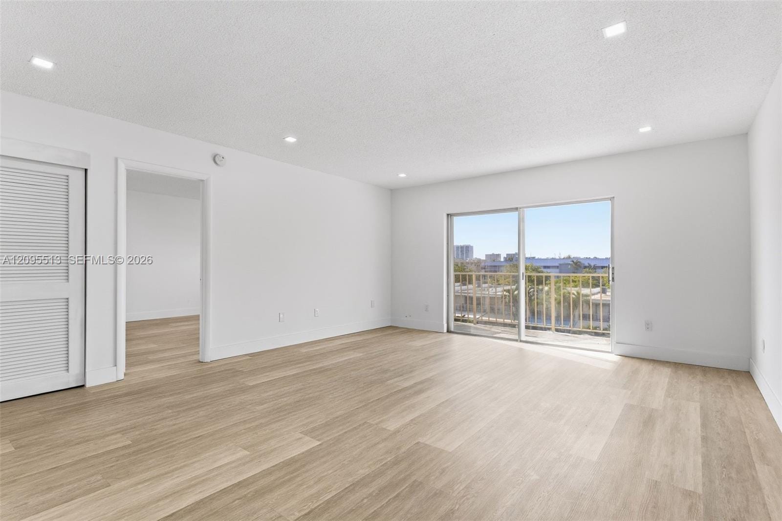 3770 NE 171st Street 402, North Miami Beach, FL 33160 photo 8
