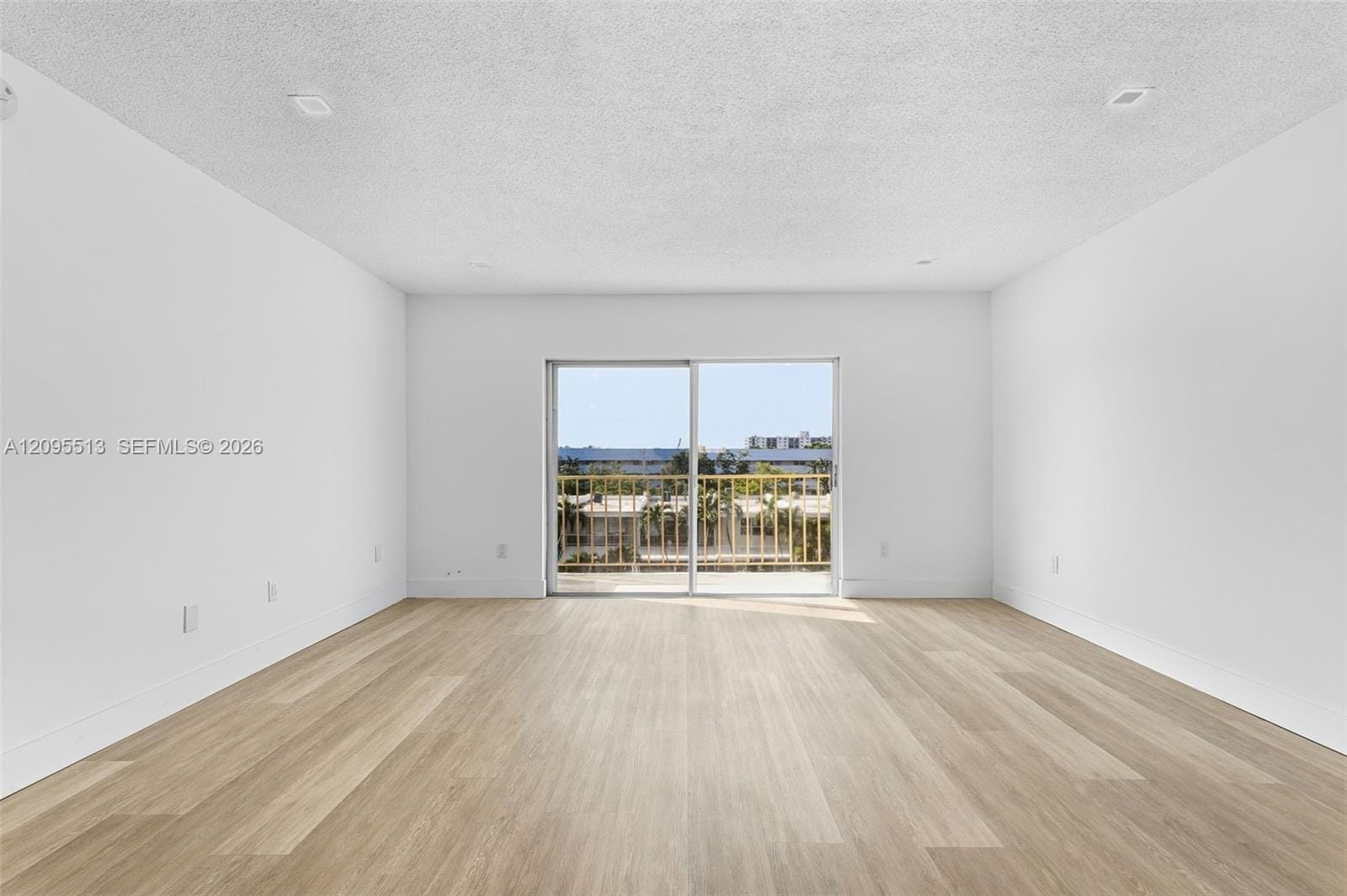 3770 NE 171st Street 402, North Miami Beach, FL 33160 photo 9