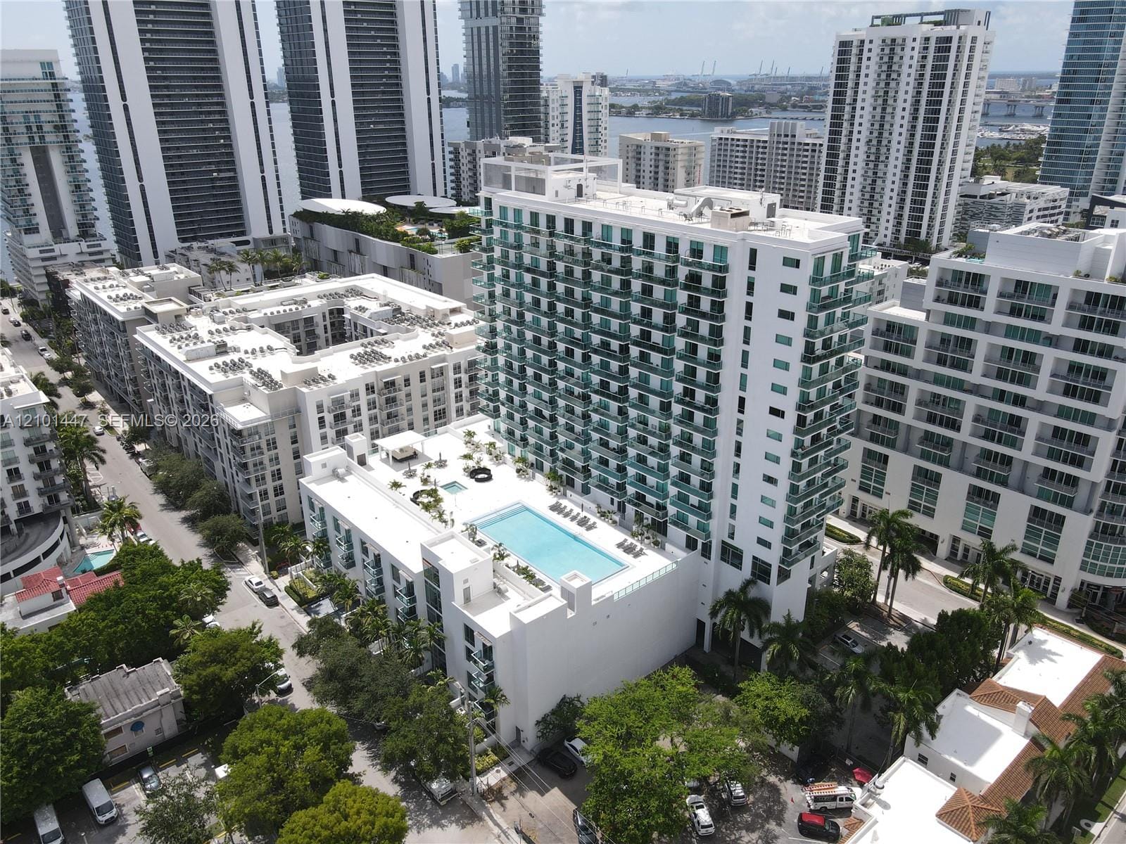 333 NE 24th Street 1411, Miami, FL 33137 photo 2