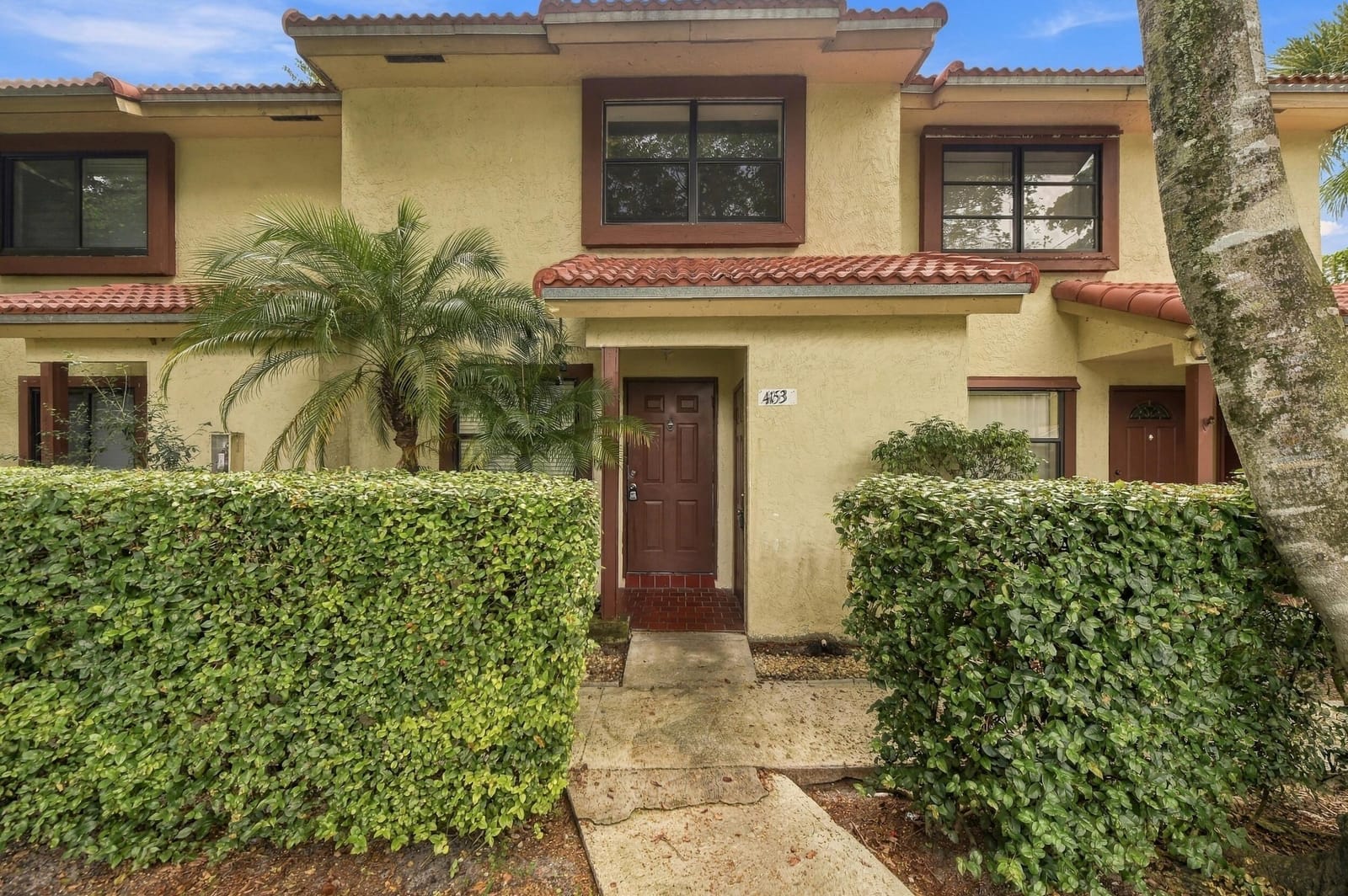 4153 Coral Springs Drive — photo 3