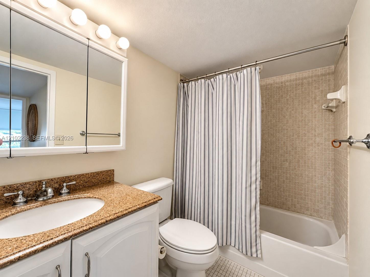 1000 Parkview Drive 127, Hallandale Beach, FL 33009 photo 14