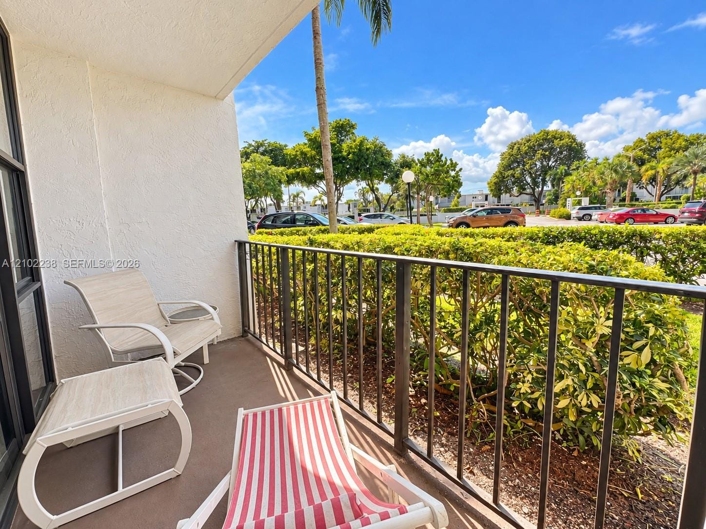 1000 Parkview Drive 127, Hallandale Beach, FL 33009 photo 15