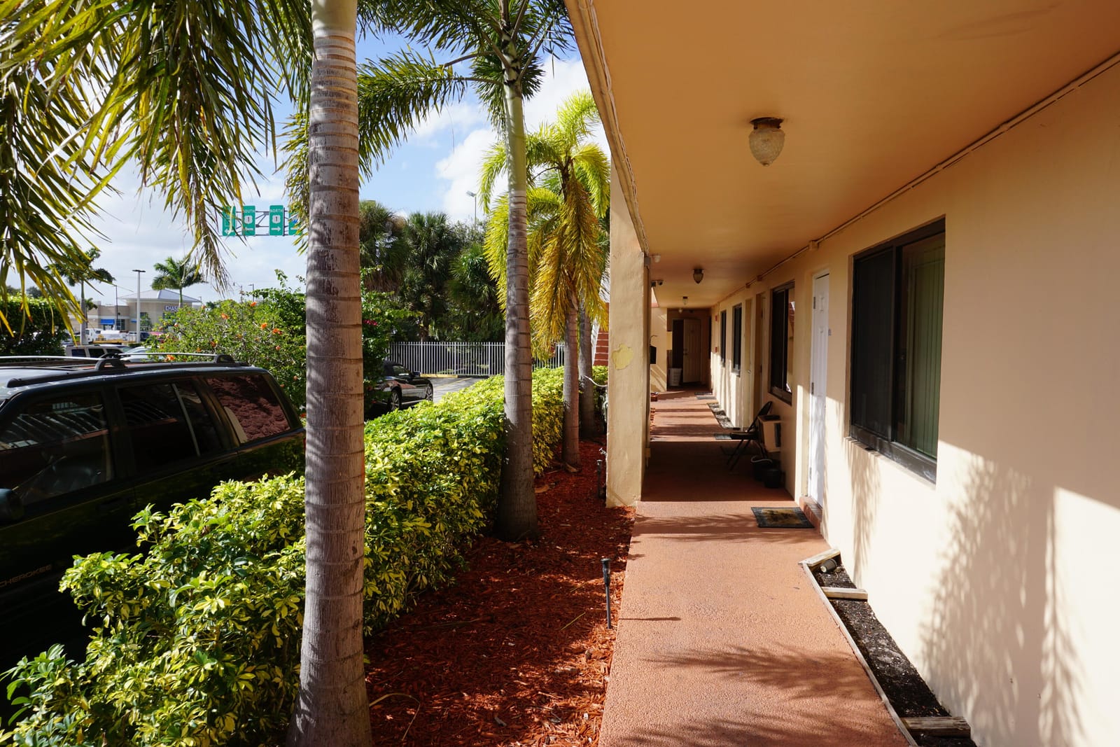 29 E SHERIDAN Street 107, Dania Beach, FL 33004 photo 3