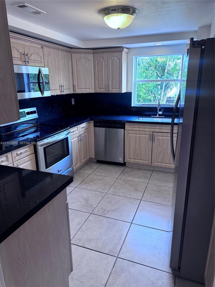 6713 SW 112th Court, Miami, FL 33173 photo 17