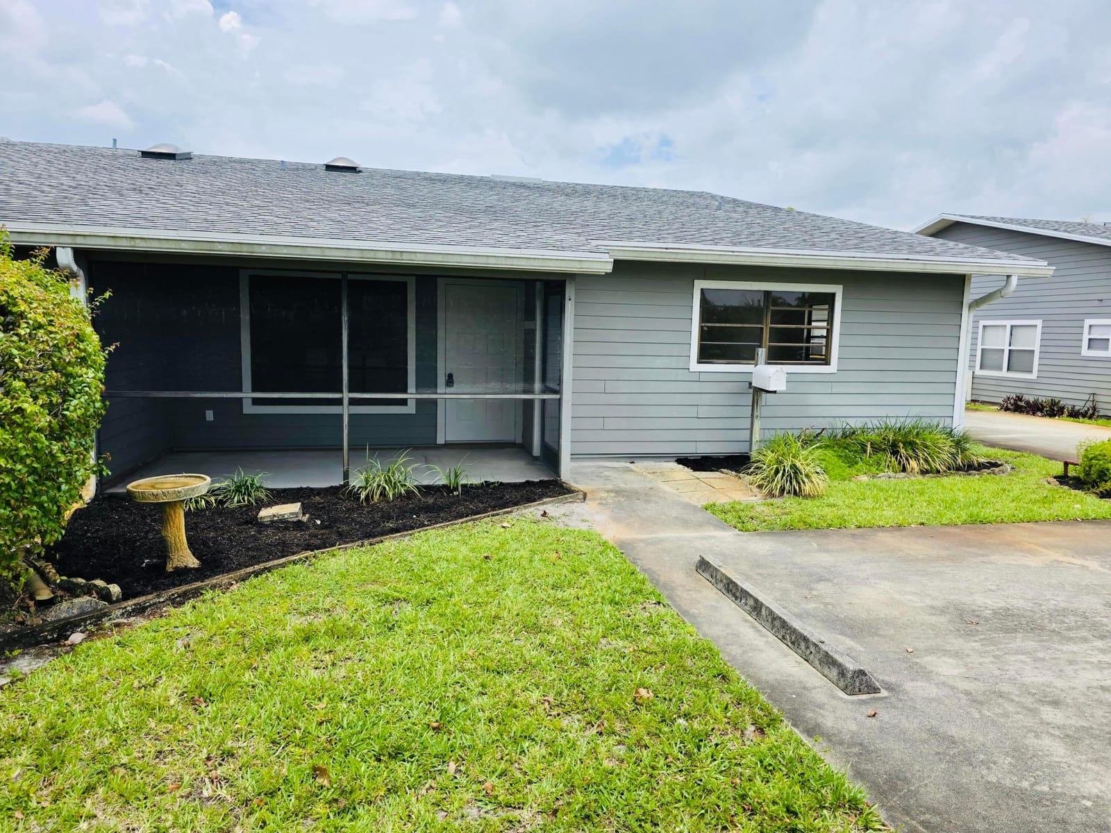 9095 SE Hobe Ridge Avenue — photo 3