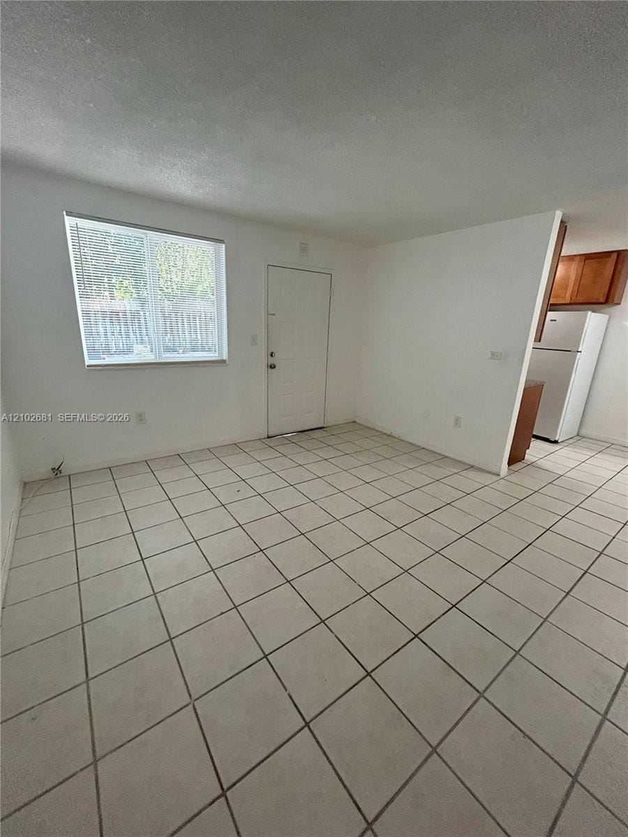 5814 NE 4th Court 106 — photo 7