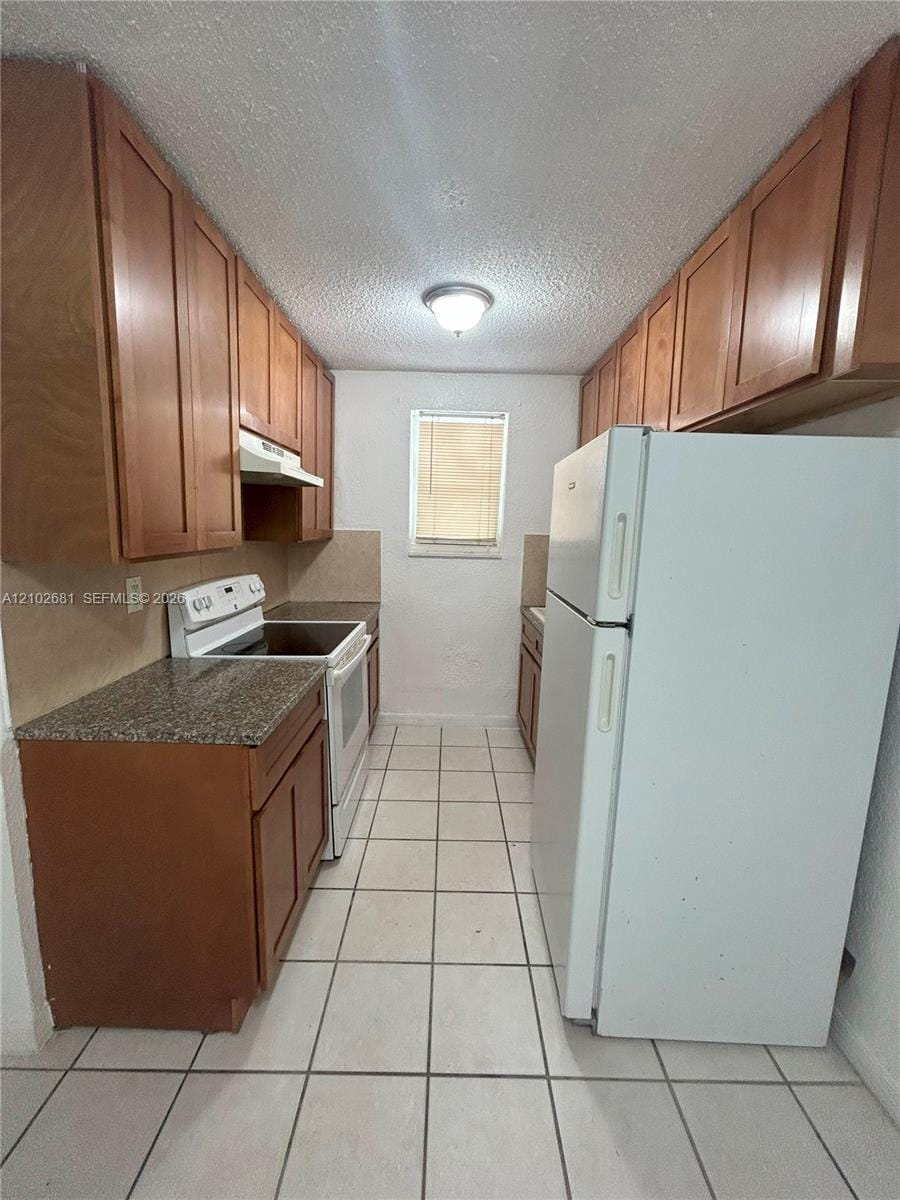 5814 NE 4th Court 106 — photo 8