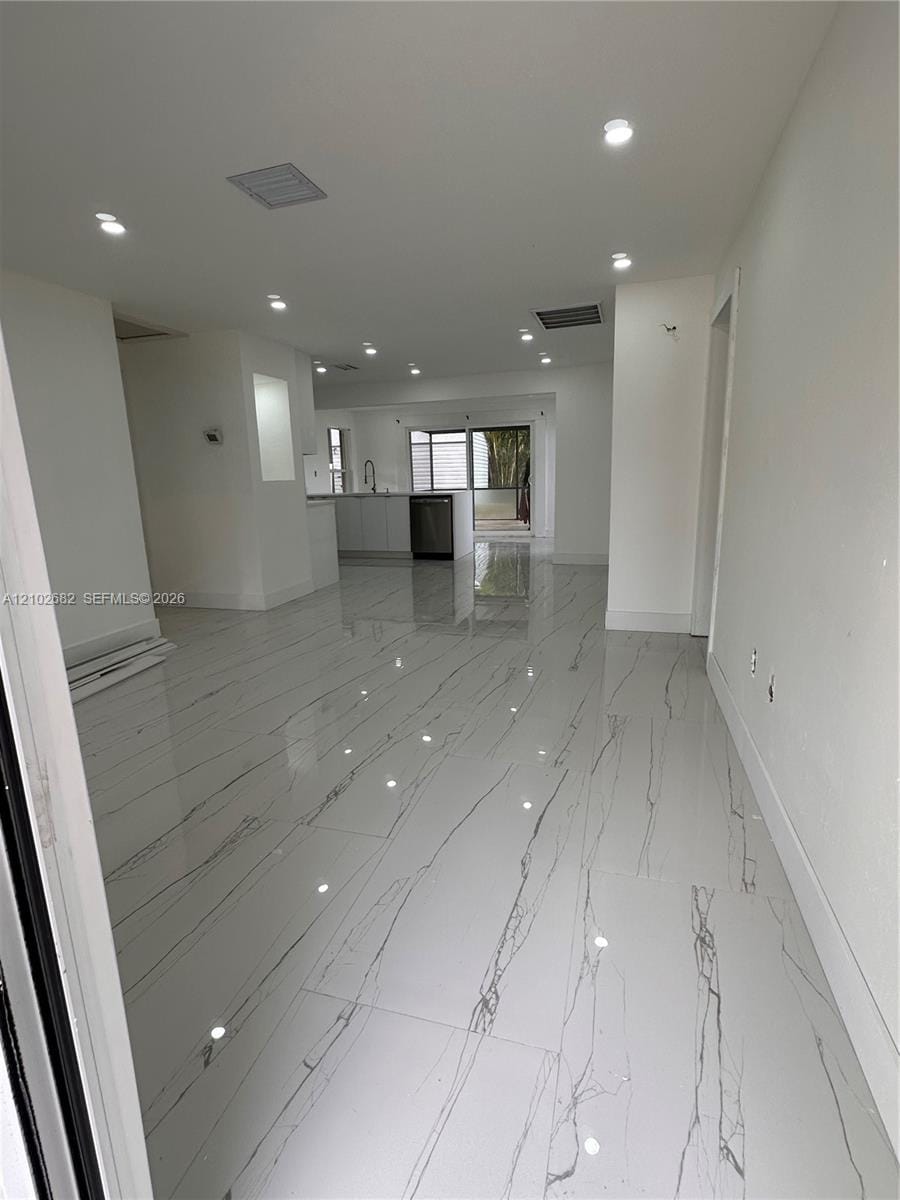 4562 Tennyson Drive, North Fort Myers, FL photo 2
