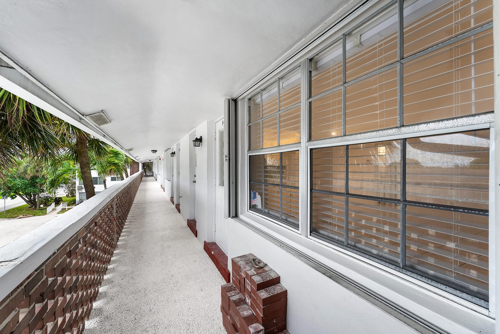 2050 NE 39TH Street E307, Lighthouse Point, FL 33064 photo 3
