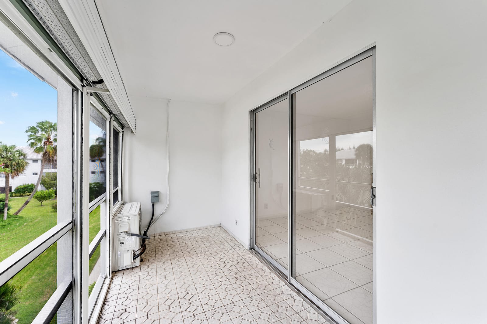 2050 NE 39TH Street E307, Lighthouse Point, FL 33064 photo 25