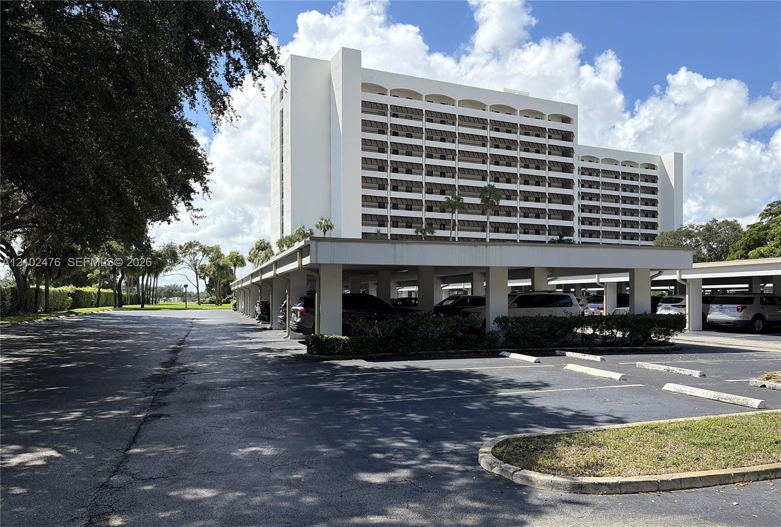 356 Golfview Road 305, North Palm Beach, FL 33408 photo 2