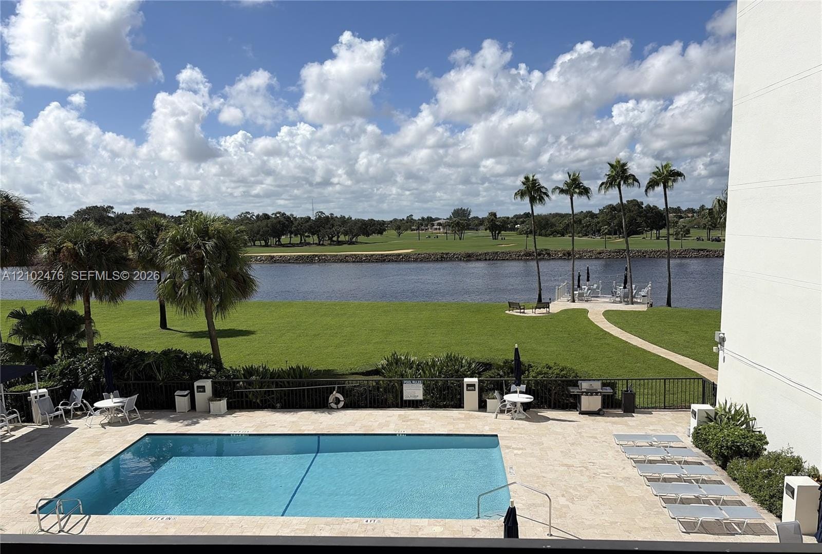 356 Golfview Road 305, North Palm Beach, FL 33408 photo 15