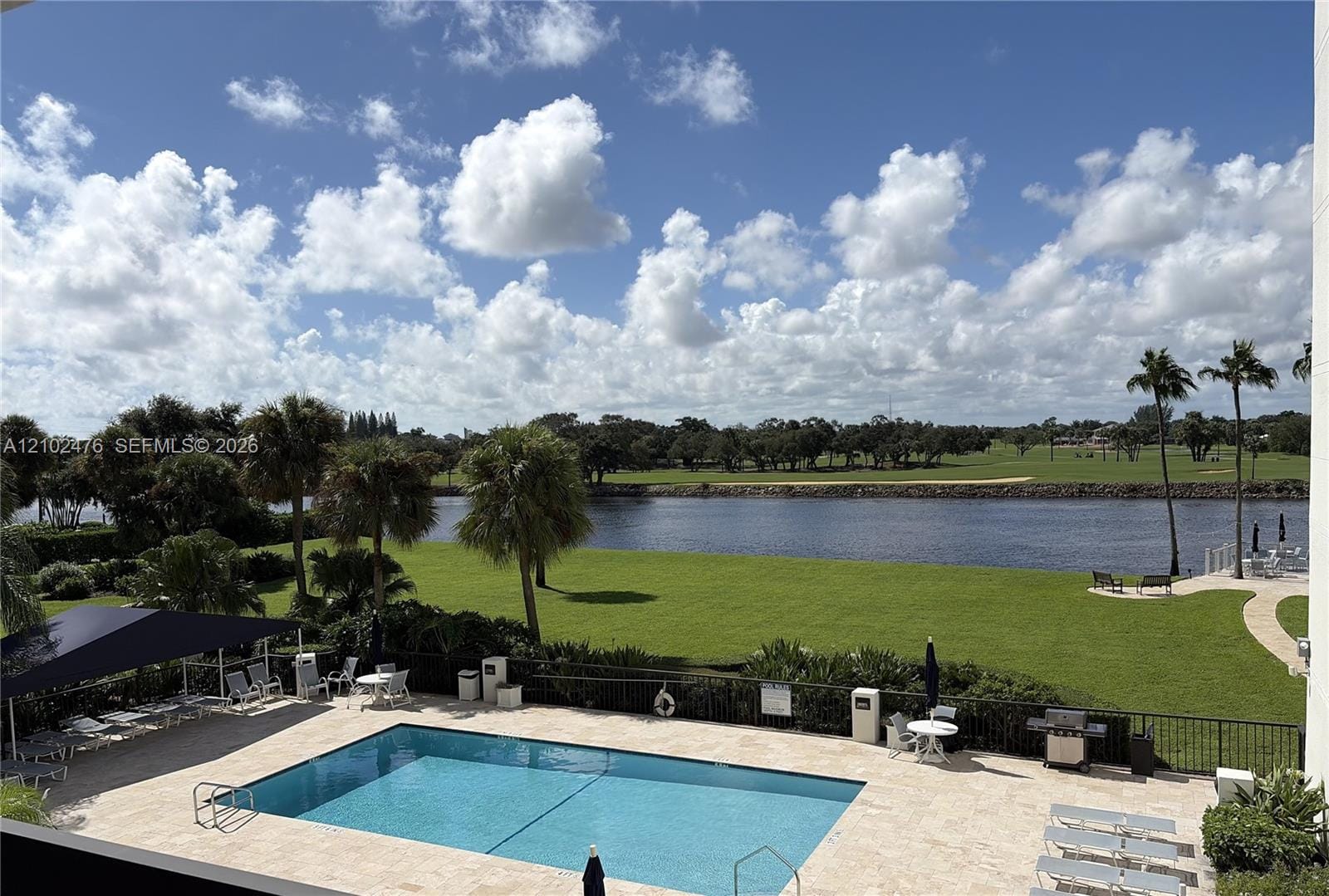 356 Golfview Road 305, North Palm Beach, FL 33408 photo 16