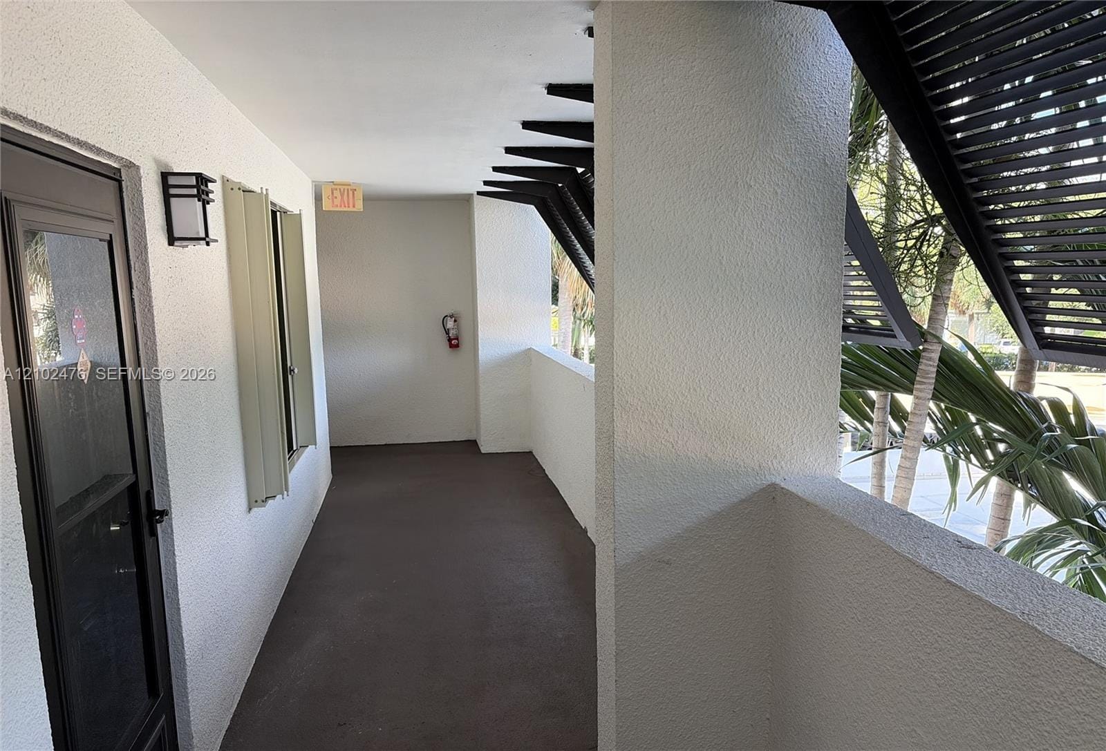 356 Golfview Road 305, North Palm Beach, FL 33408 photo 10