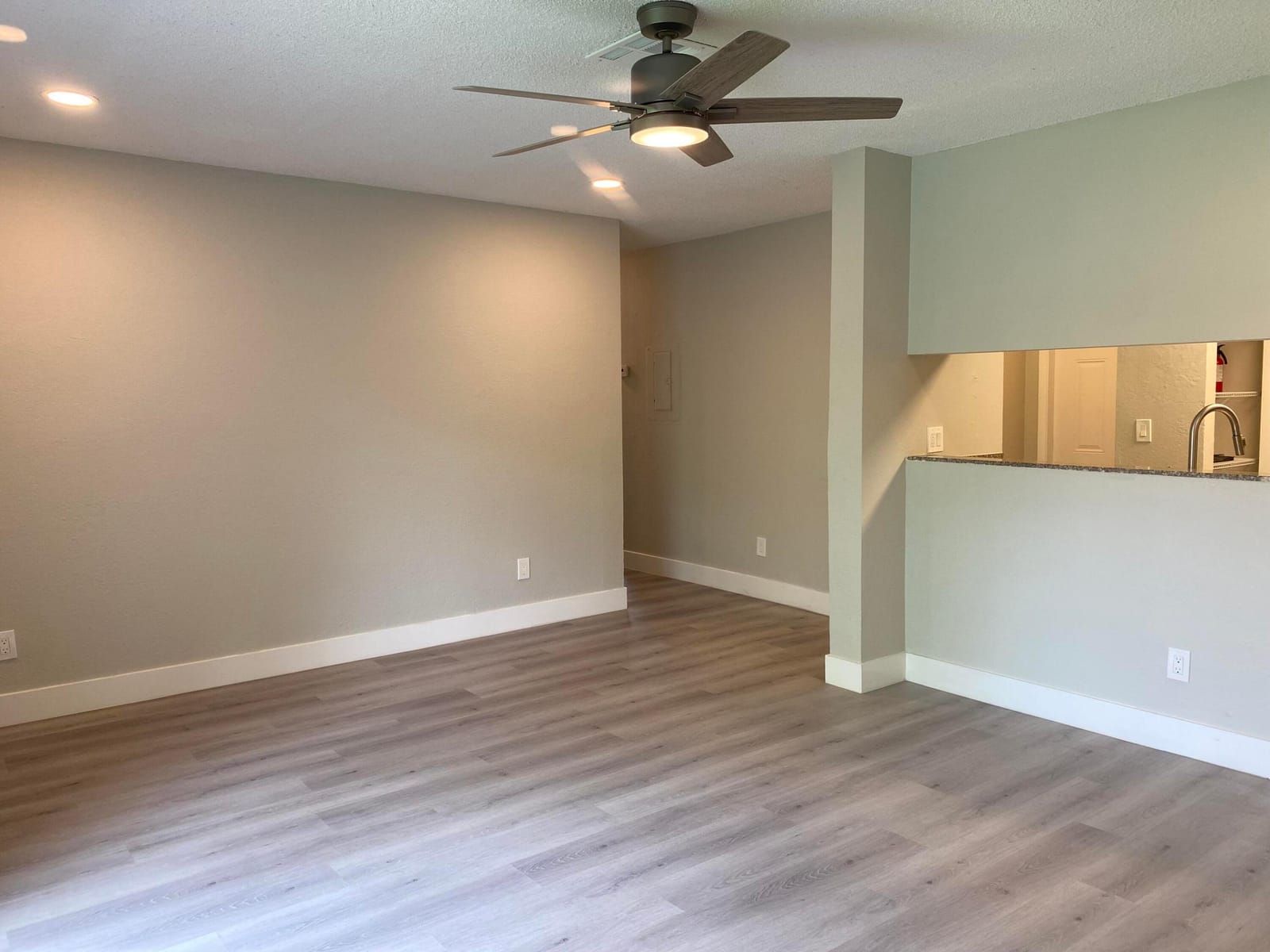 11432 NW 43rd Street Top Right, Coral Springs, FL 33065 photo 10