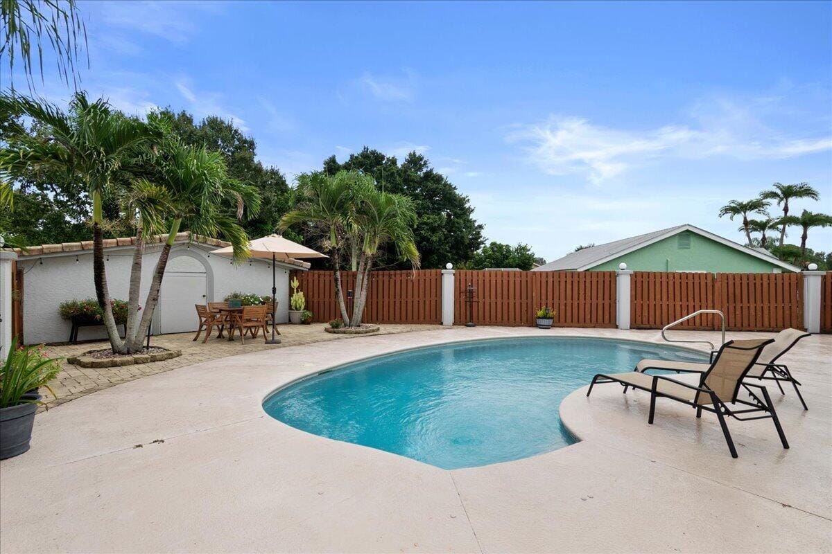 1802 SE Hanby Avenue, Port St. Lucie, FL 34952 photo 19