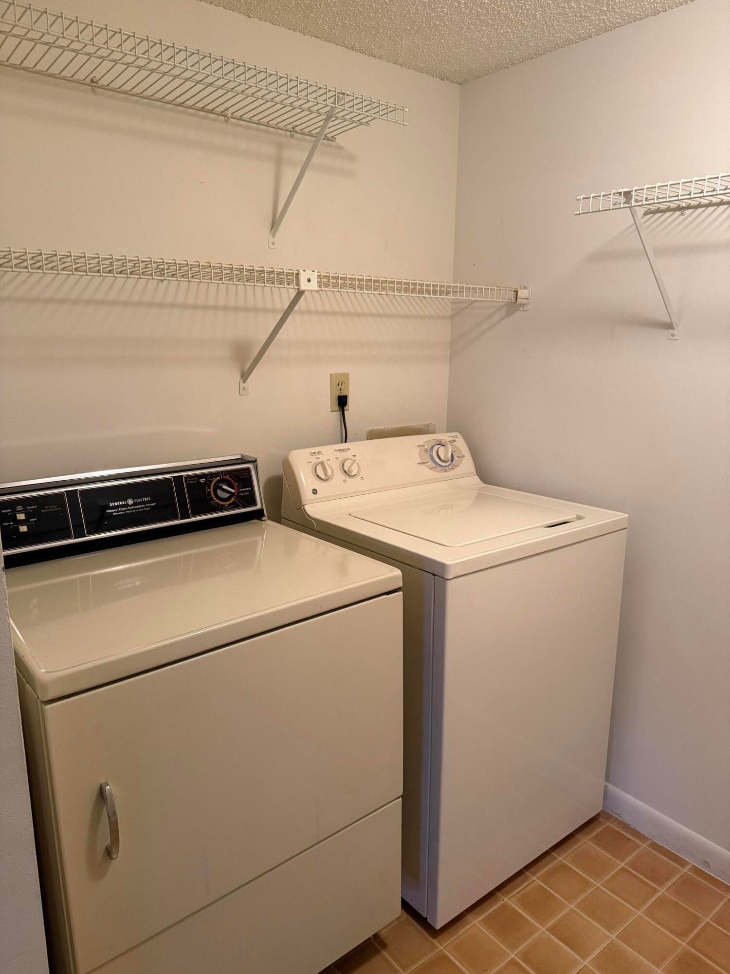 821 SKY PINE Way C2 — photo 7