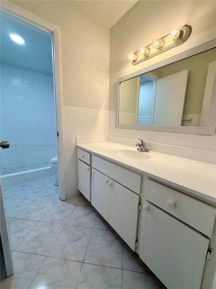 3665 NE 167th Street 204, North Miami Beach, FL 33160 photo 17