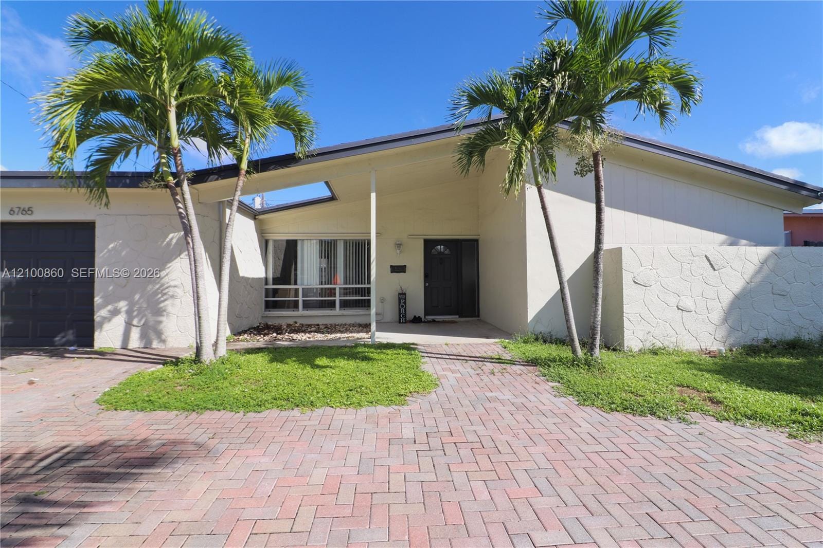 6765 Ixora Drive, Miramar, FL 33023 photo 2
