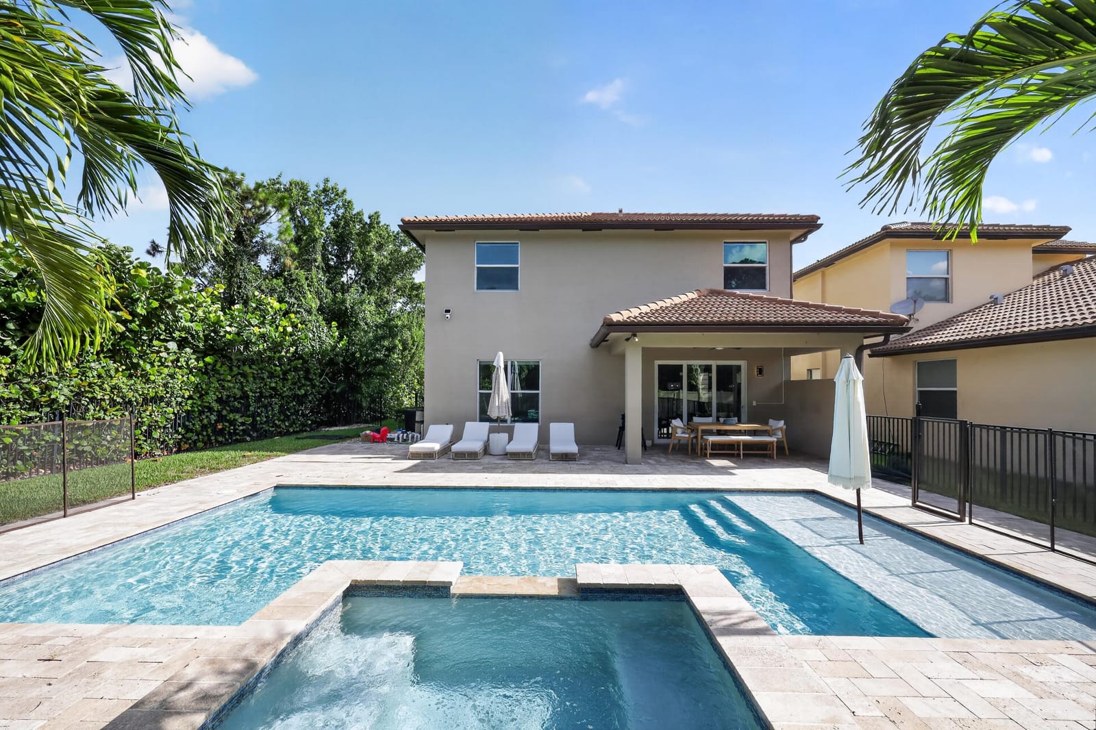 7050 LIMESTONE CAY Road, Limestone Creek, FL 33458 photo 2