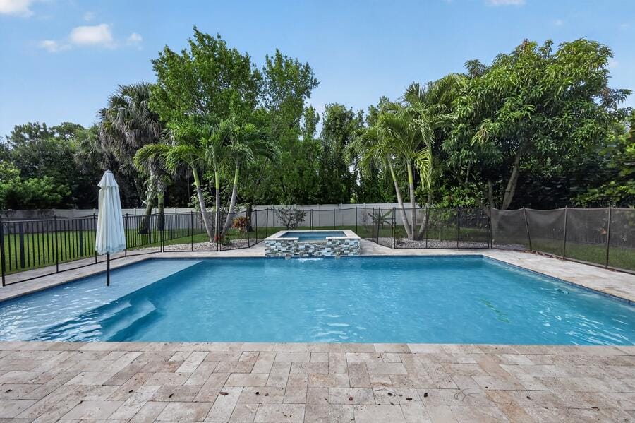7050 LIMESTONE CAY Road, Limestone Creek, FL 33458 photo 4