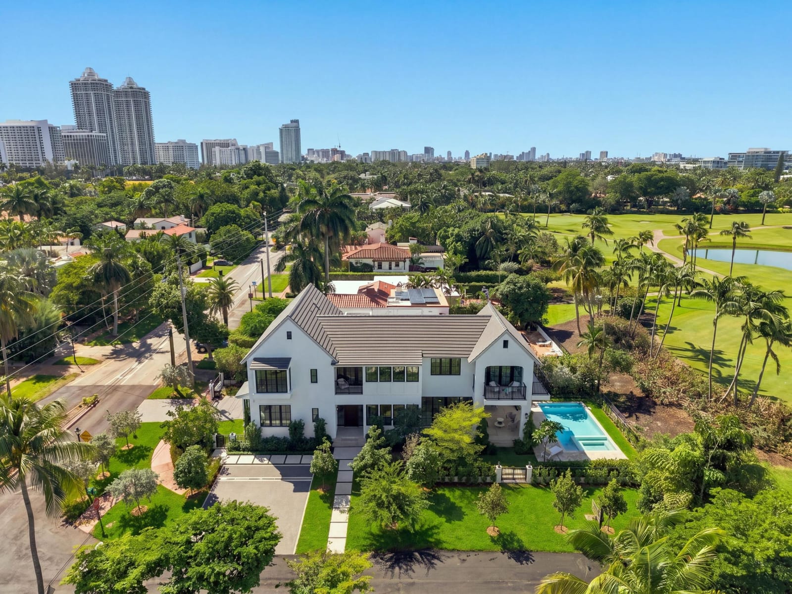 5262 LA GORCE Drive, Miami Beach, FL 33140 photo 2
