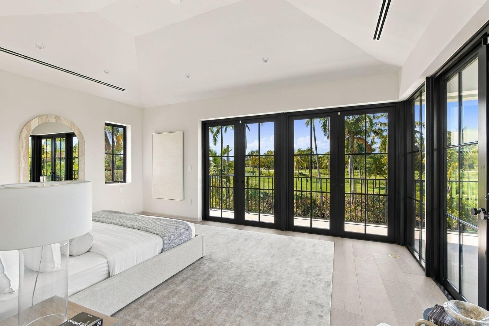 5262 LA GORCE Drive, Miami Beach, FL 33140 photo 17