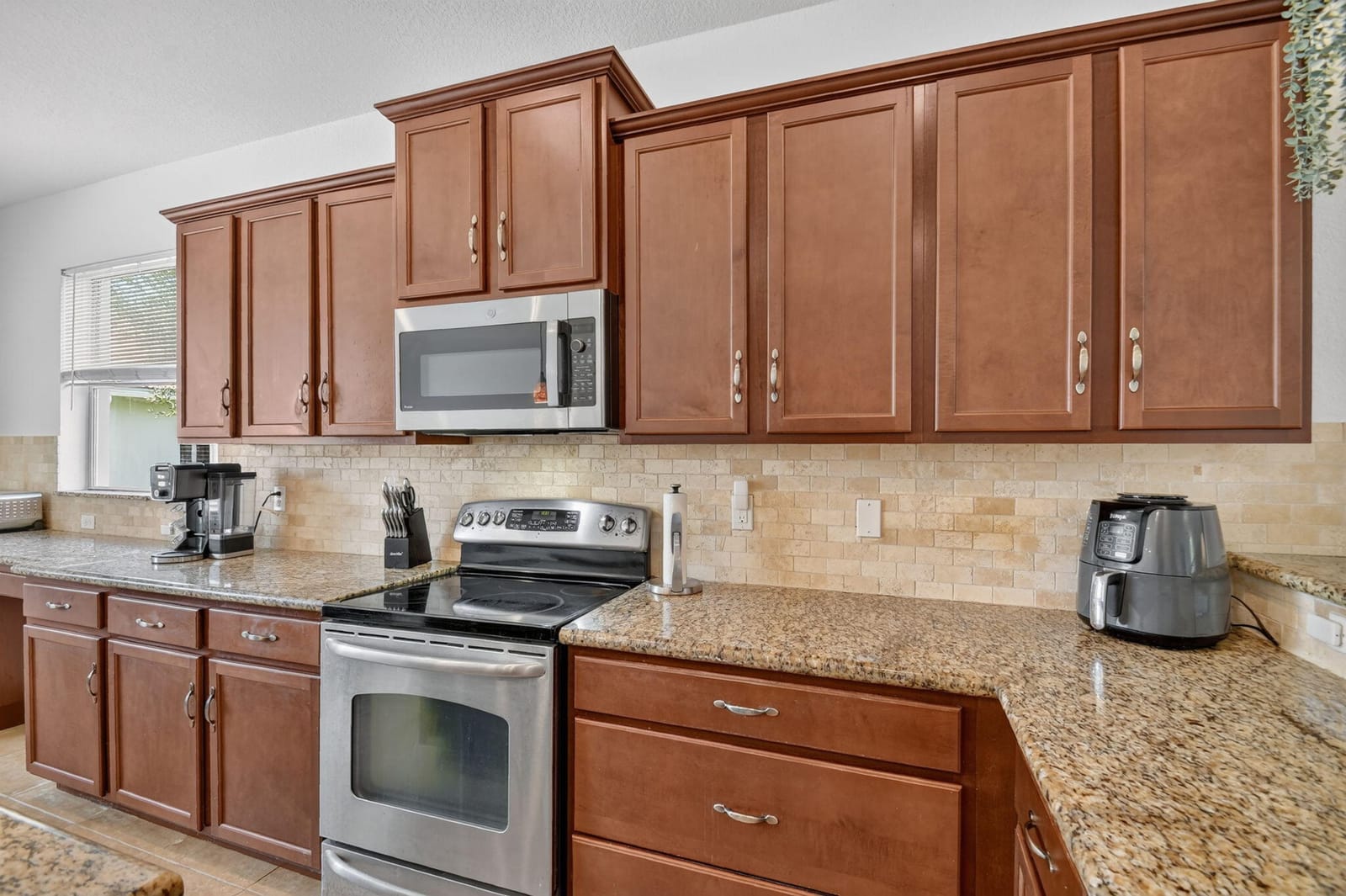 9070 WINTERHAVEN Circle, West Palm Beach, FL 33411 photo 14