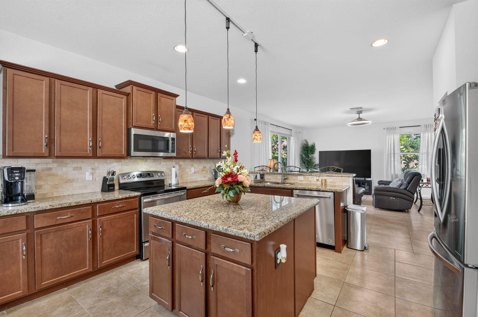 9070 WINTERHAVEN Circle, West Palm Beach, FL 33411 photo 16